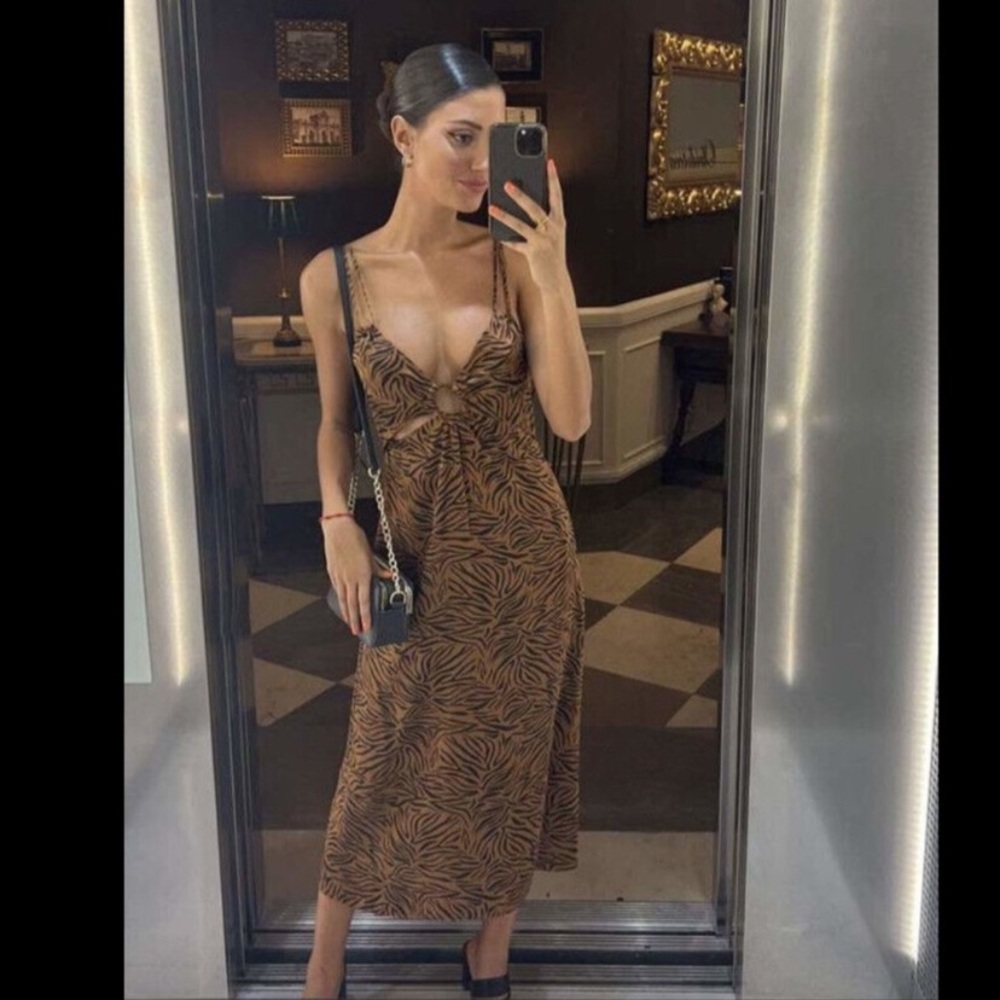 ZARA ANIMAL PRINT DRESS
BLACK - Picture 3 of 7